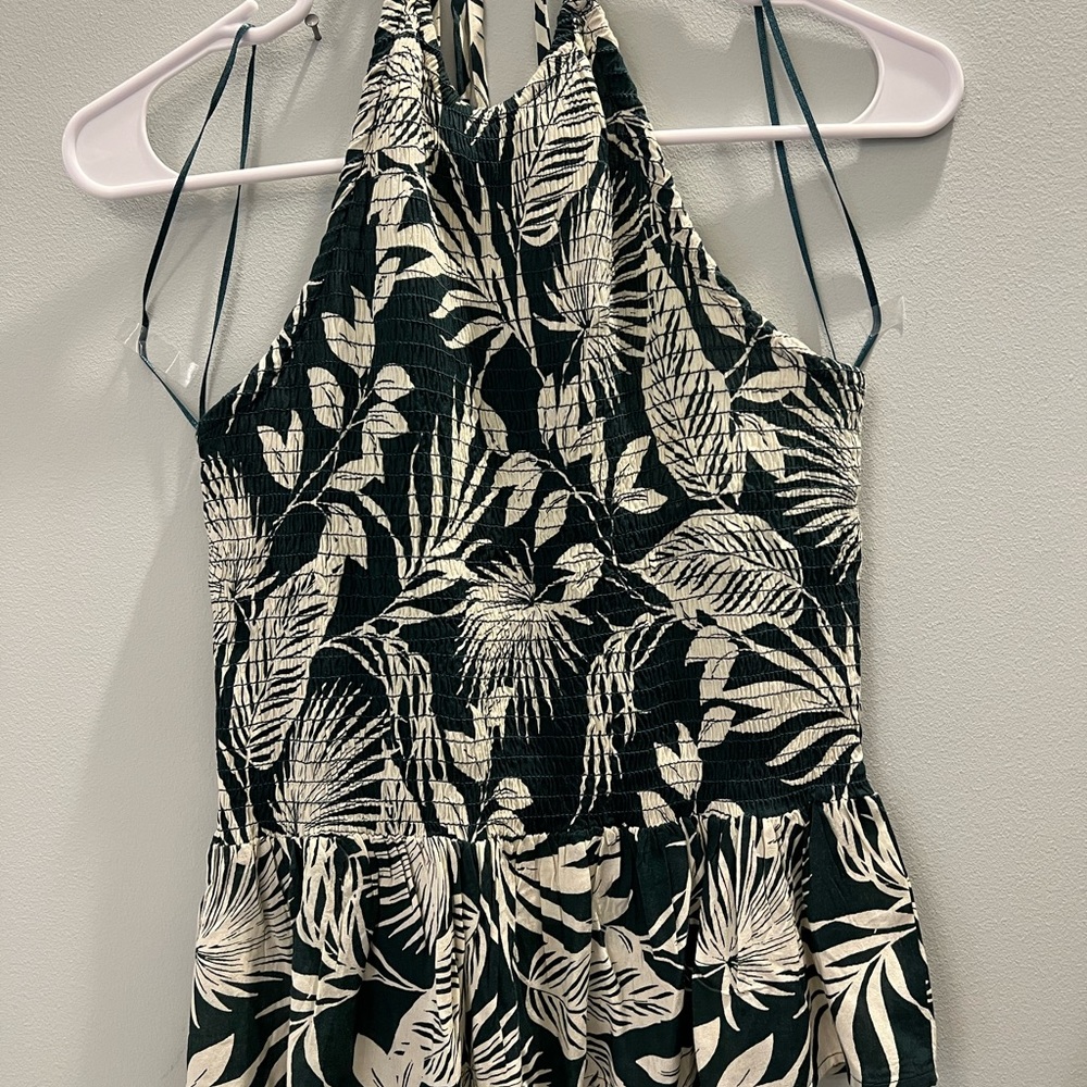 Patrons of Peace Halter Top. Size L